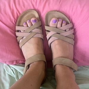 Earth Spirit blush and beige Leather Sandals size 9